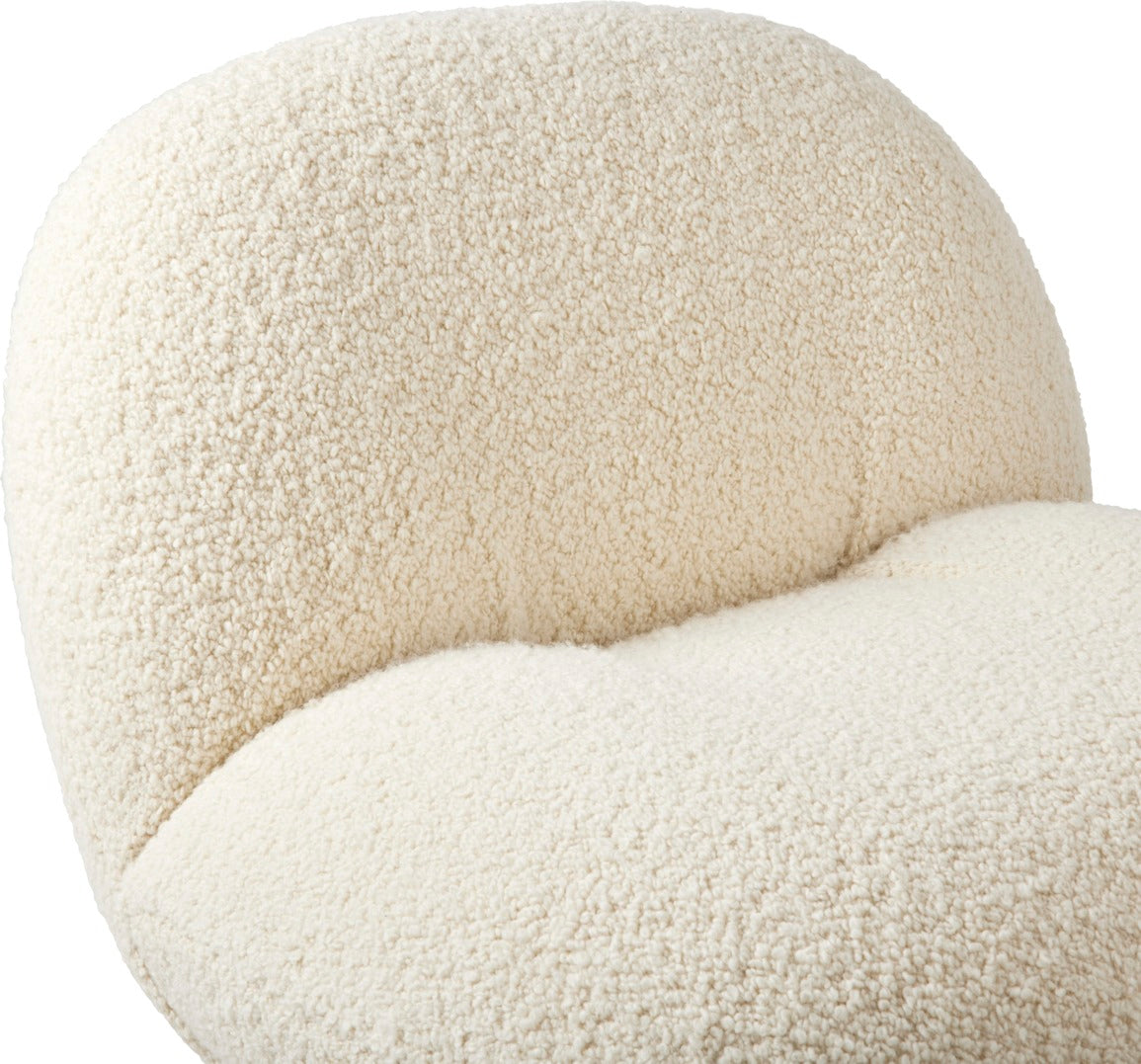 GUBI - Pacha Lounge Chair - Returning Swivel