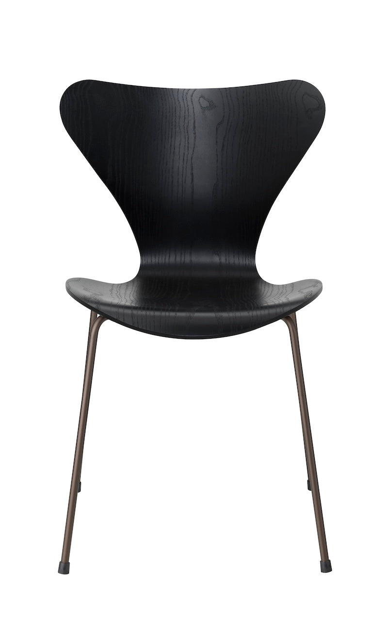 Fritz Hansen - Series 7 3107 Dining Chair - Coloured Veneer