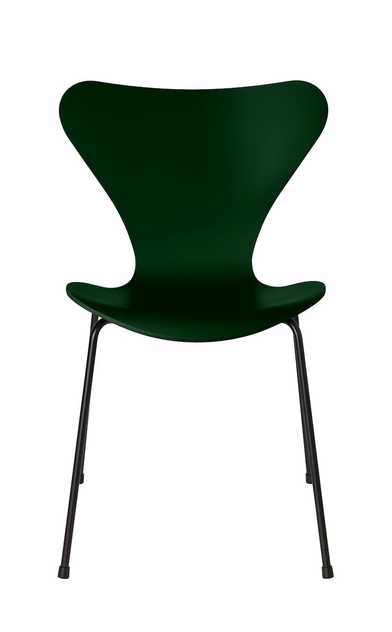 Fritz Hansen - Series 7 3107 Dining Chair - Lacquered Veneer