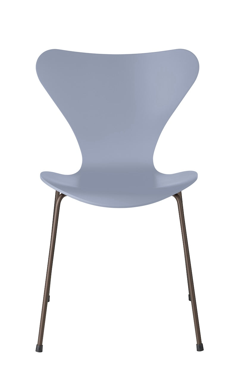 Fritz Hansen - Series 7 3107 Dining Chair - Lacquered Veneer