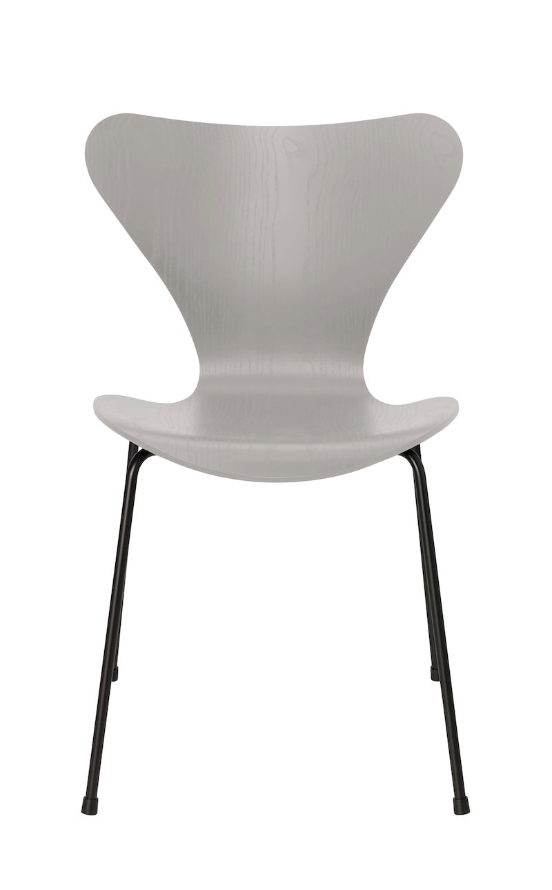 Fritz Hansen - Series 7 3107 Dining Chair - Coloured Veneer