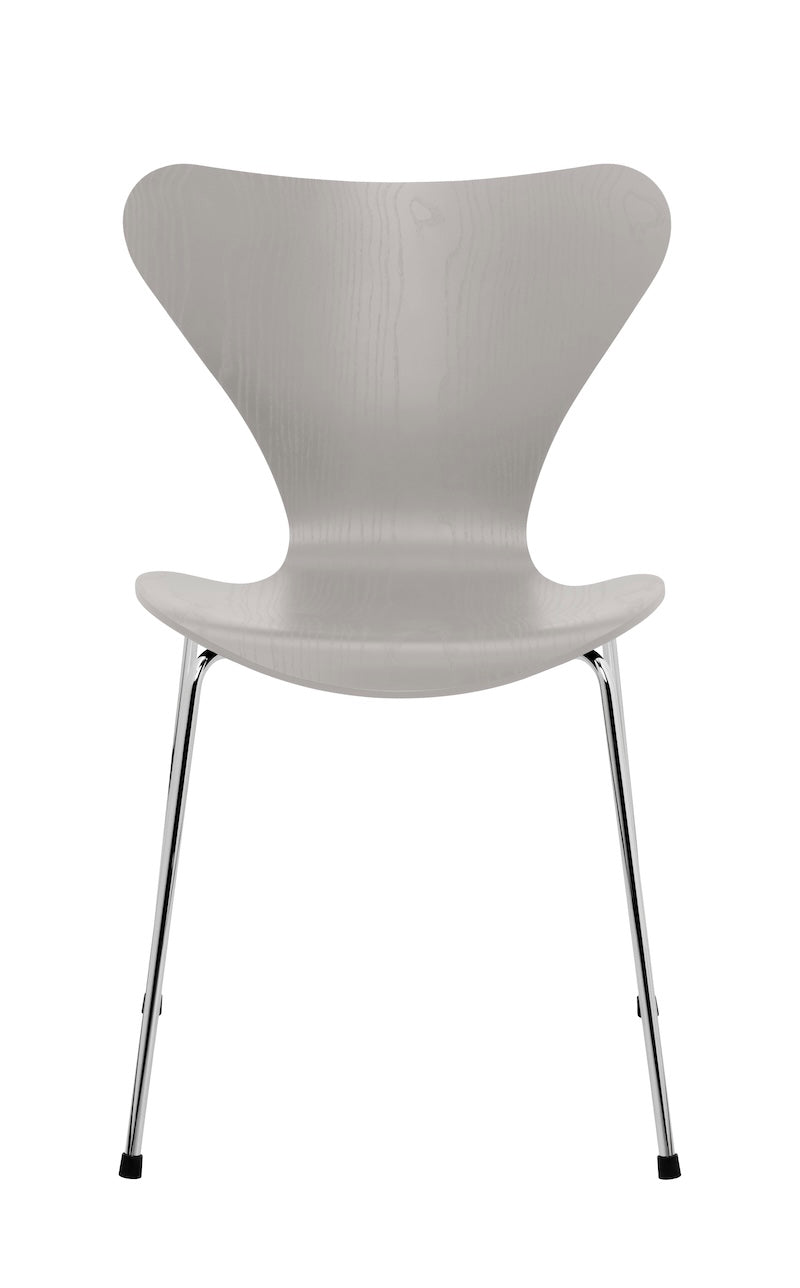 Fritz Hansen - Series 7 3107 Dining Chair - Coloured Veneer