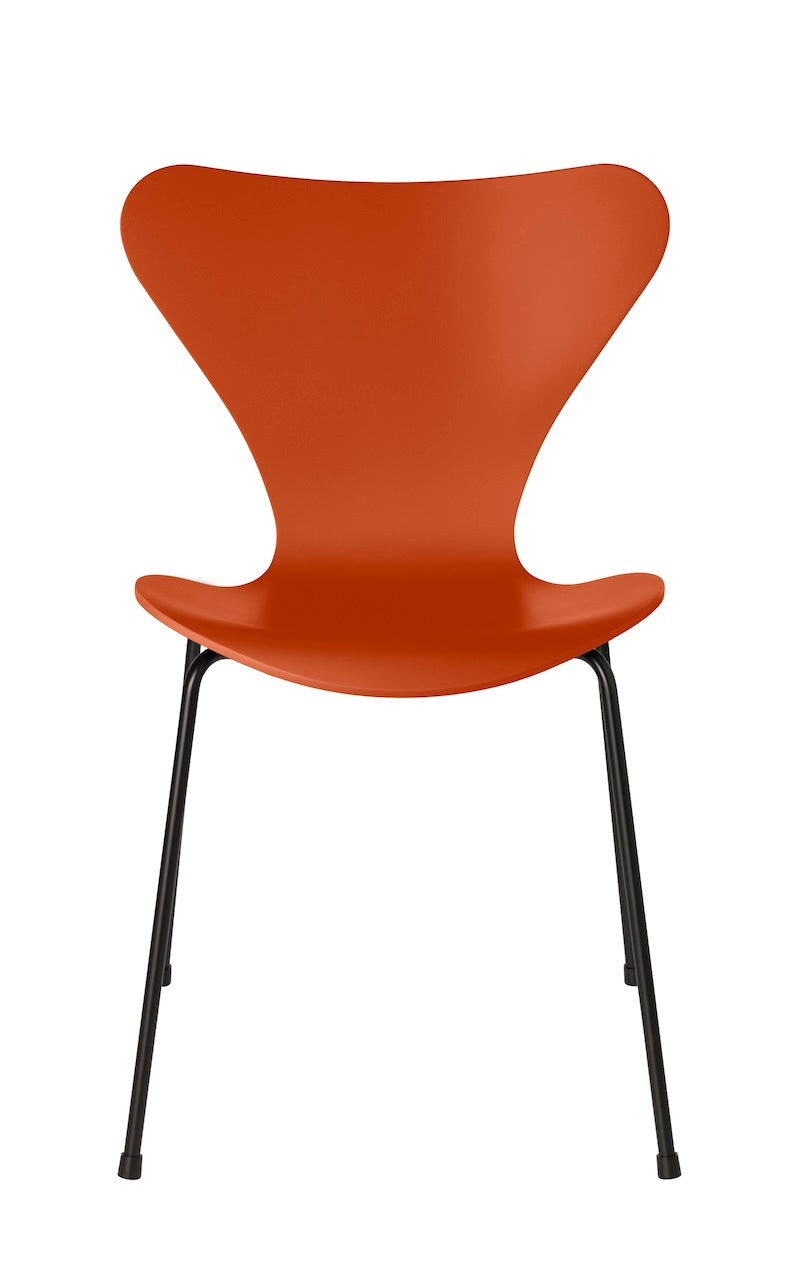 Fritz Hansen - Series 7 3107 Dining Chair - Lacquered Veneer