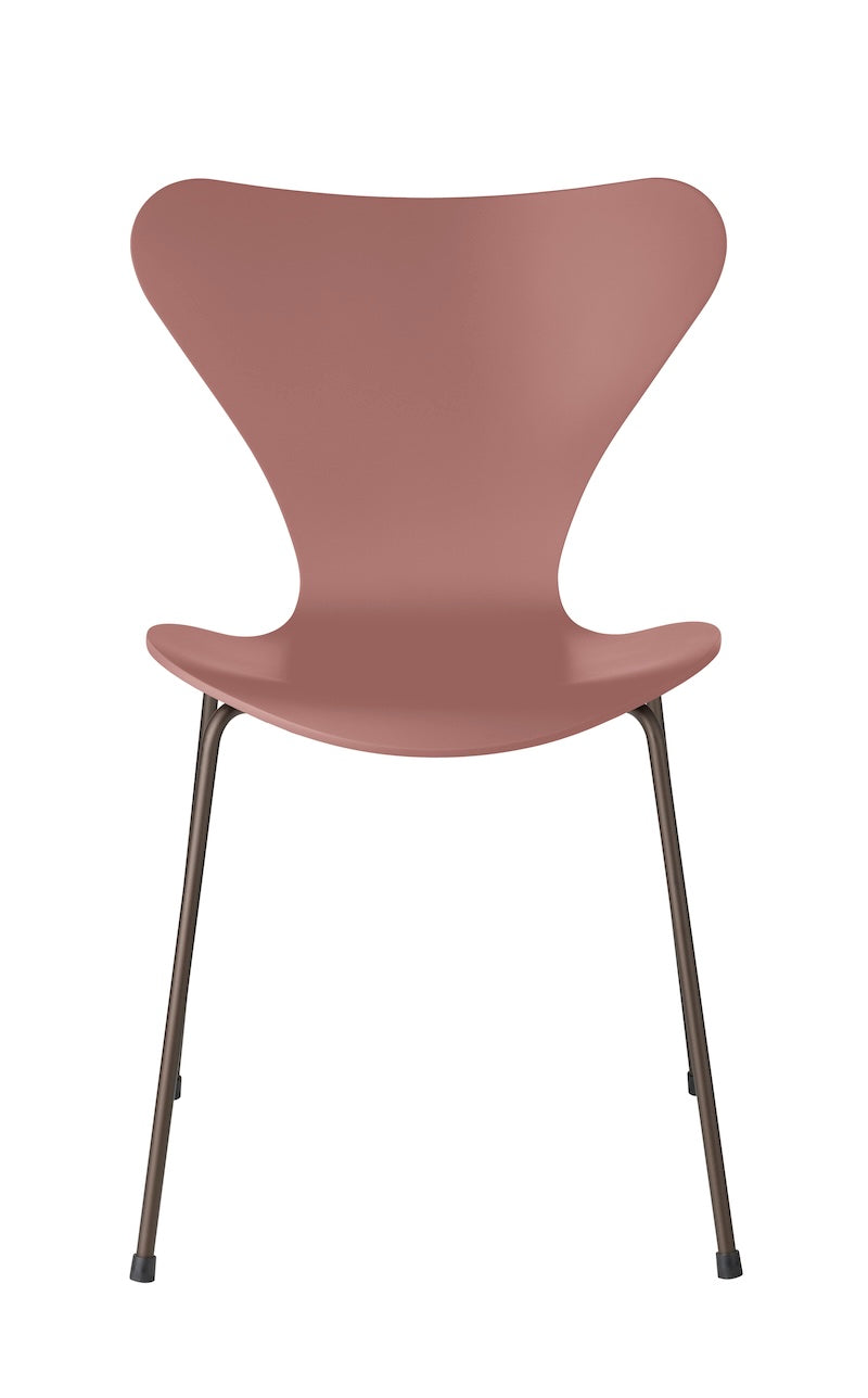 Fritz Hansen - Series 7 3107 Dining Chair - Lacquered Veneer