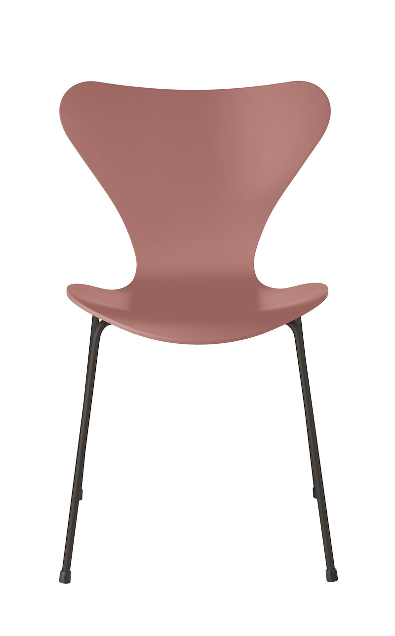 Fritz Hansen - Series 7 3107 Dining Chair - Lacquered Veneer
