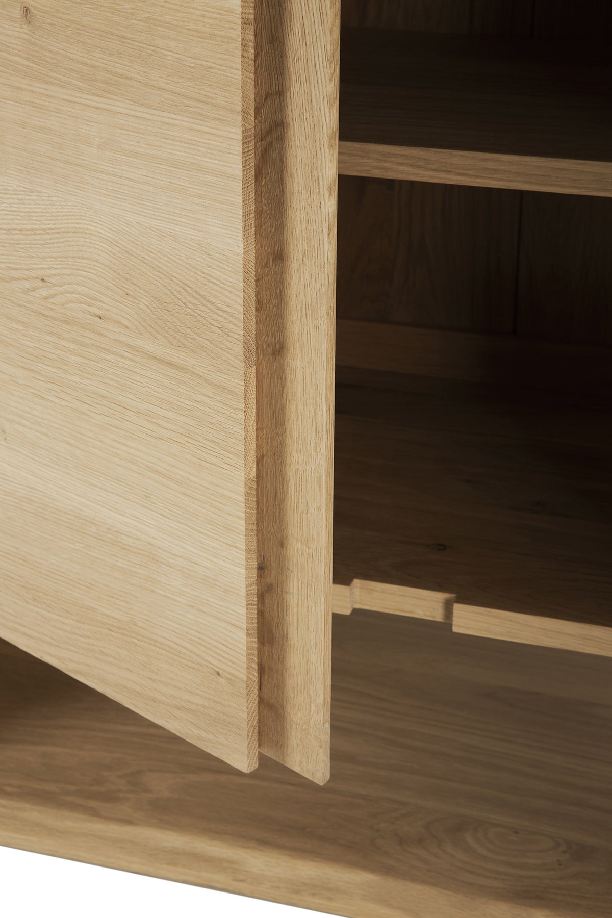 Ethnicraft - Nordic Sideboard