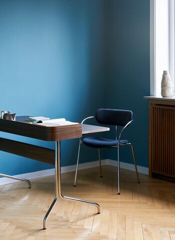 &amp;Tradition - Pavilion Desk AV17