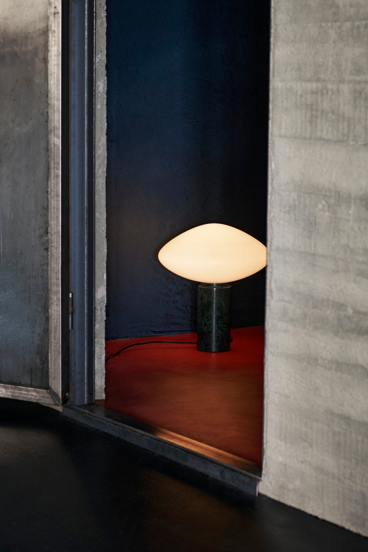 &amp;Tradition - Mist Table Lamp AP17