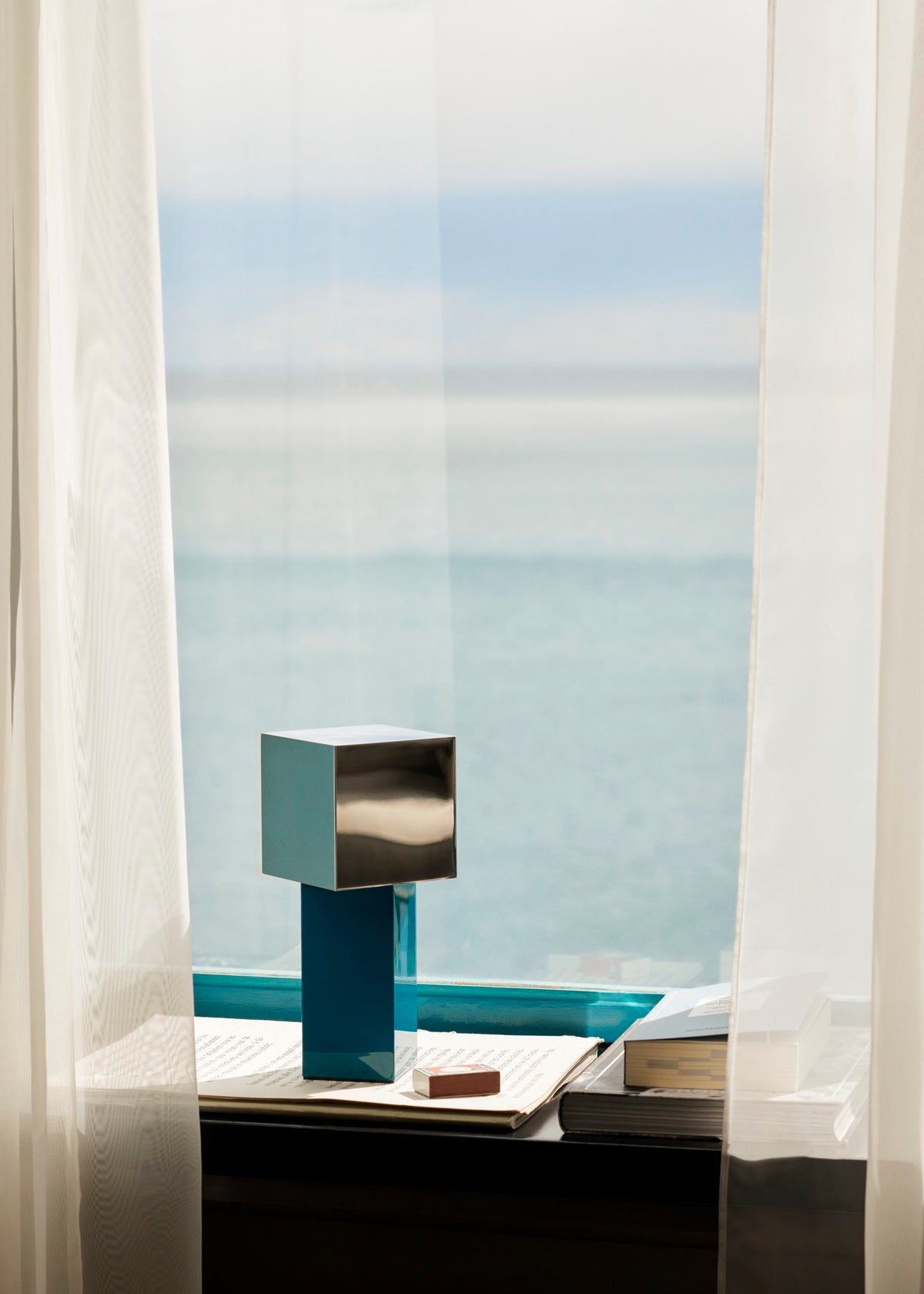 &amp;Tradition - Pivot Portable Lamp ATD7