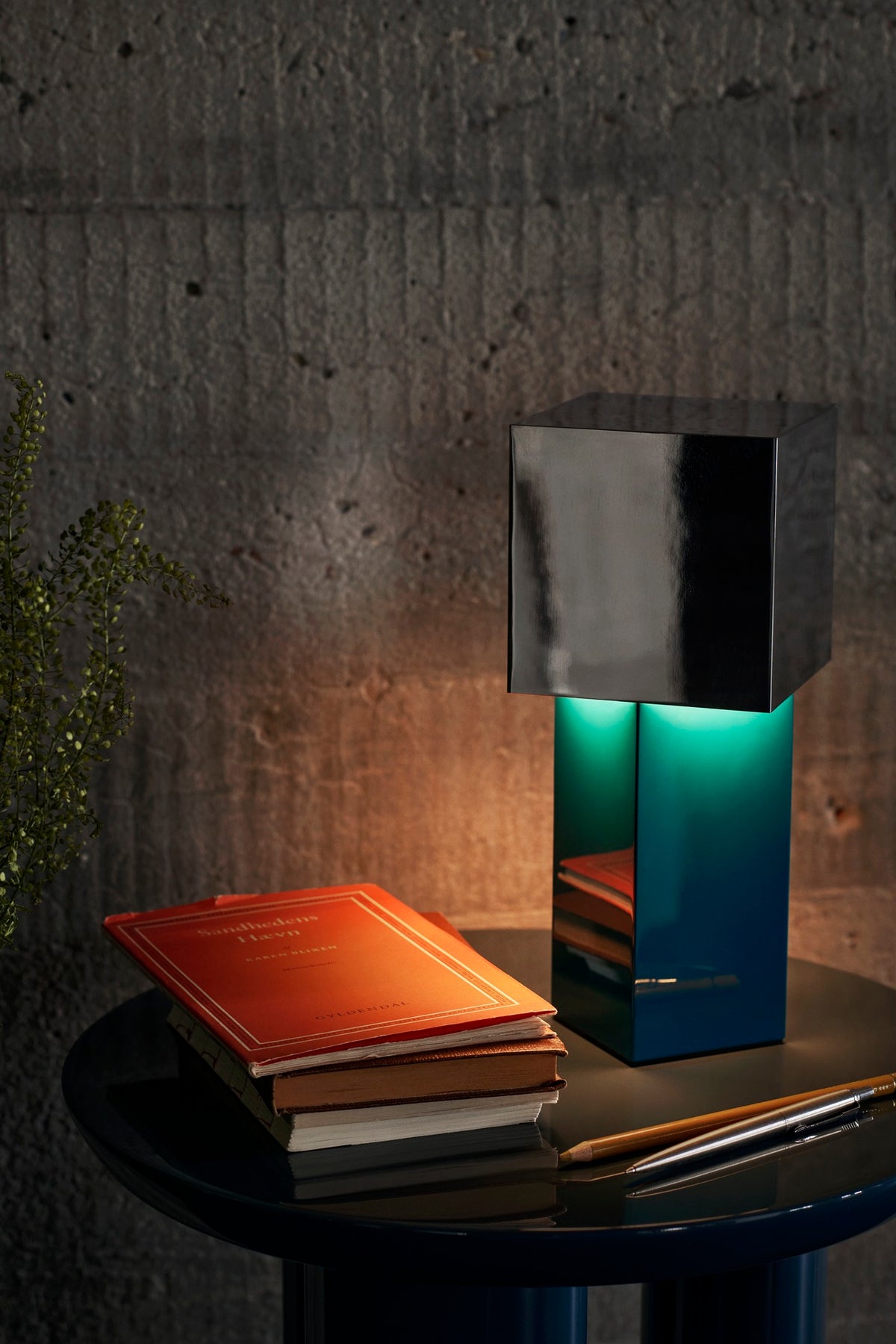 &amp;Tradition - Pivot Portable Lamp ATD7