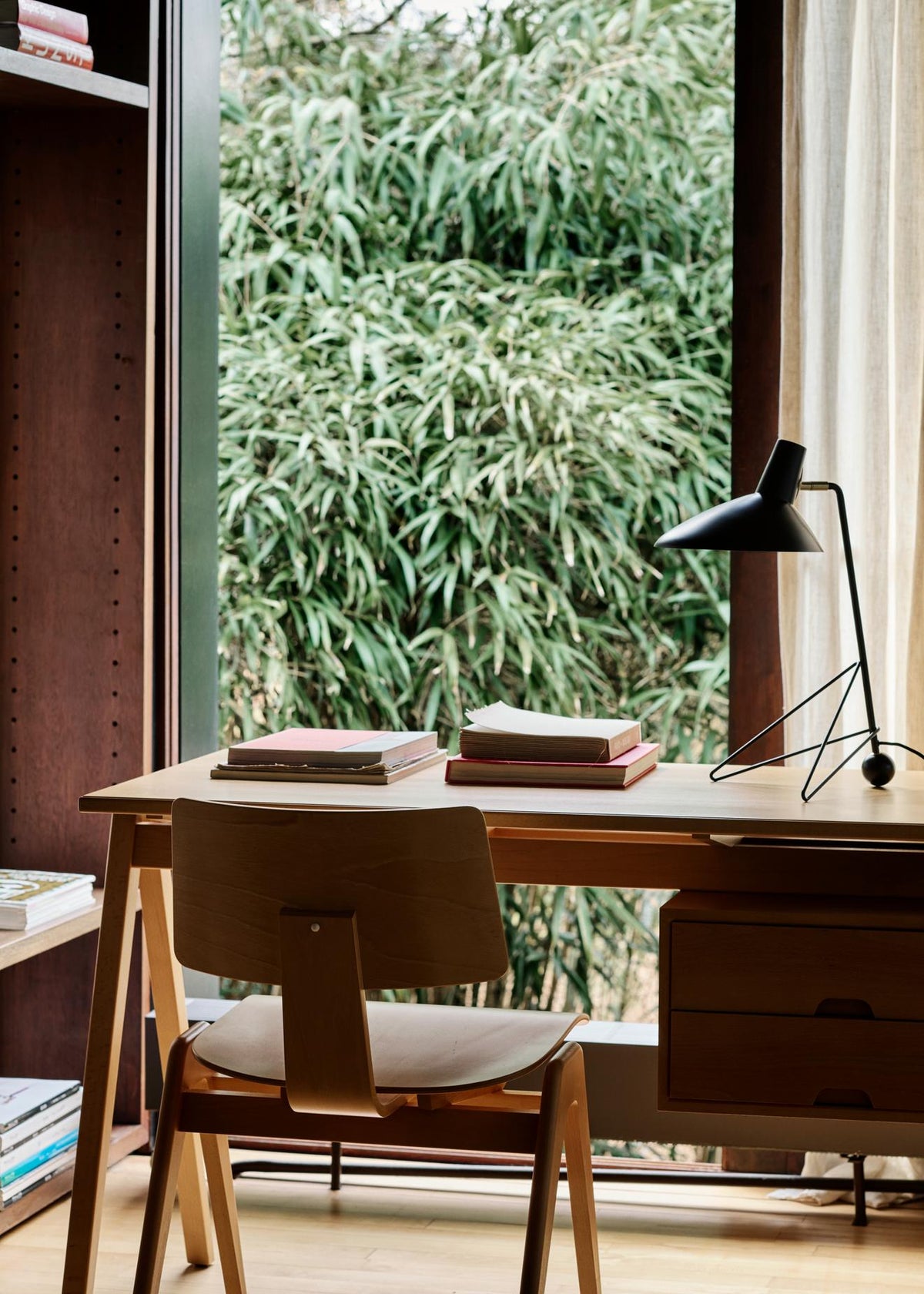 &amp;Tradition - Daystak Desk RD3