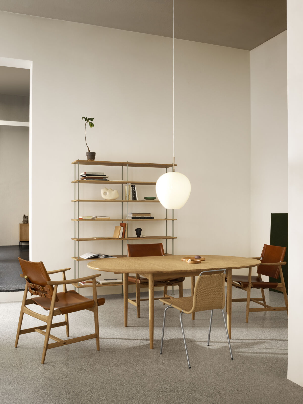 Carl Hansen &amp; Søn - BM0121 Dining Table