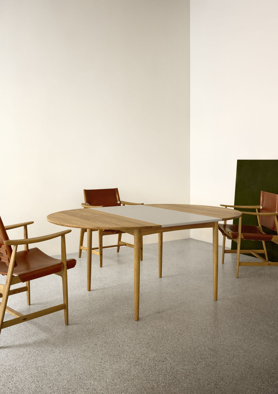 Carl Hansen &amp; Søn - BM0121 Dining Table