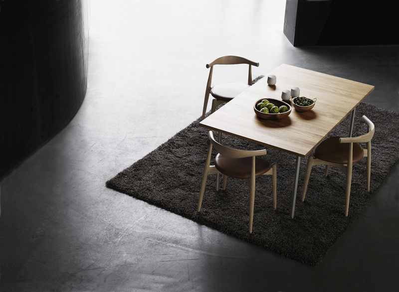 Carl Hansen &amp; Søn - CH20 Elbow Chair