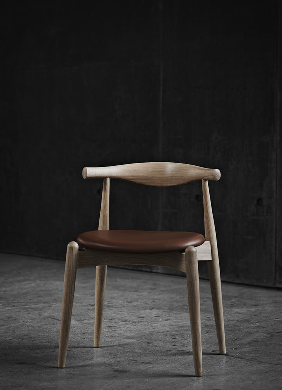 Carl Hansen &amp; Søn - CH20 Elbow Chair