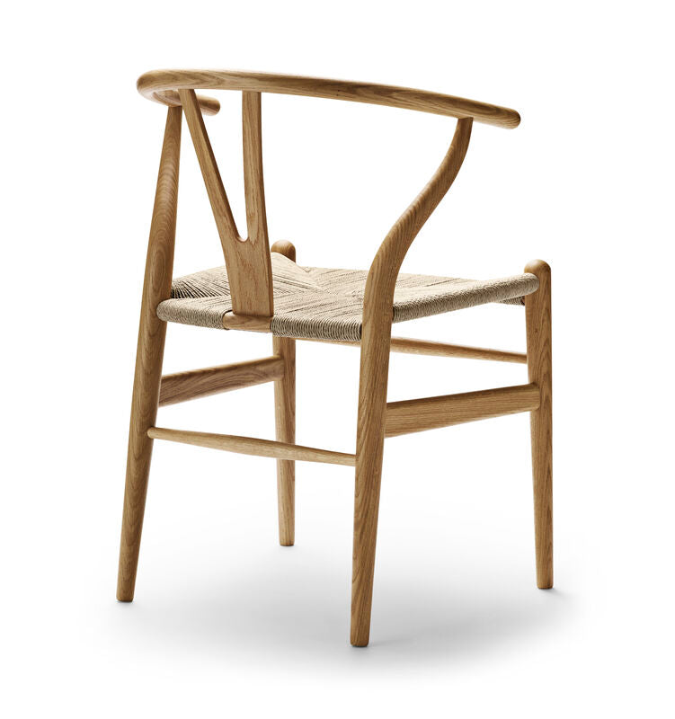 Carl Hansen &amp; Søn - CH24 Wishbone Chair