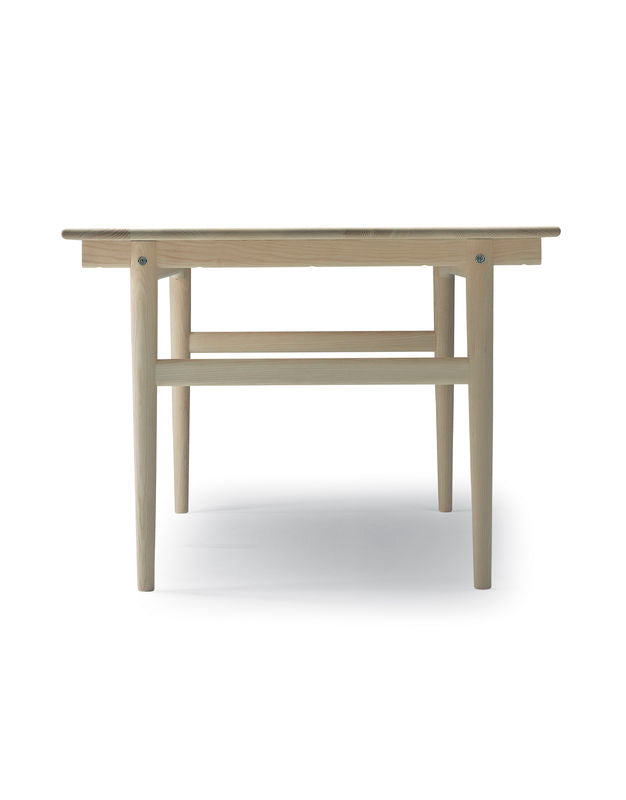 Carl Hansen &amp; Søn - CH327 Dining Table