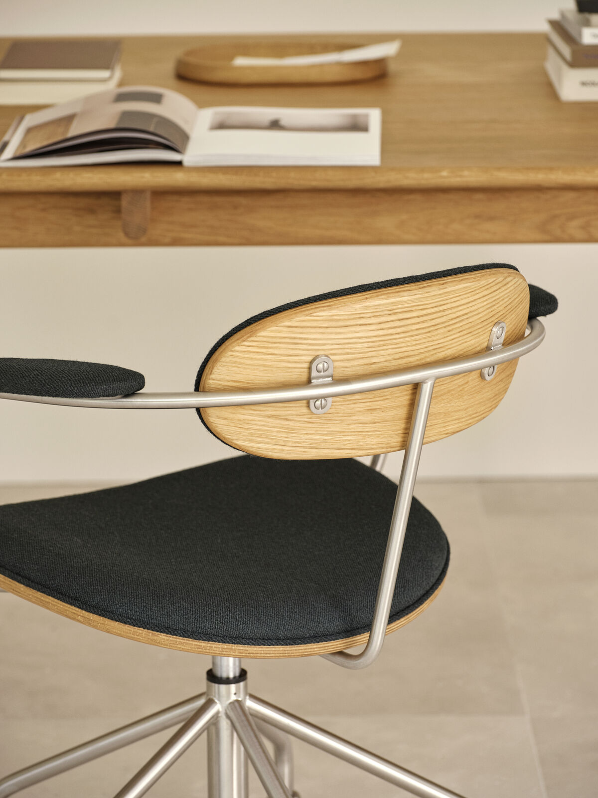 Carl Hansen &amp; Søn - CH621 Swivel Chair