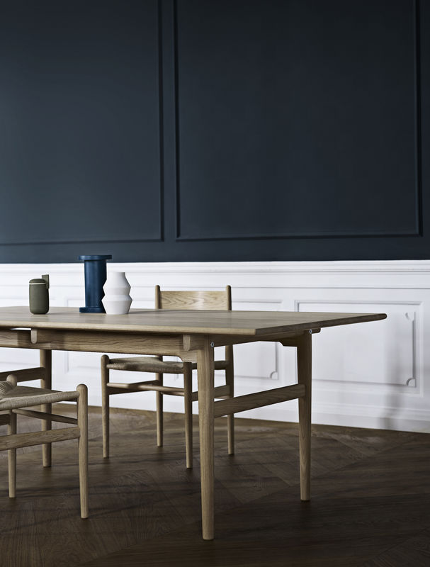 Carl Hansen &amp; Søn - CH327 Dining Table