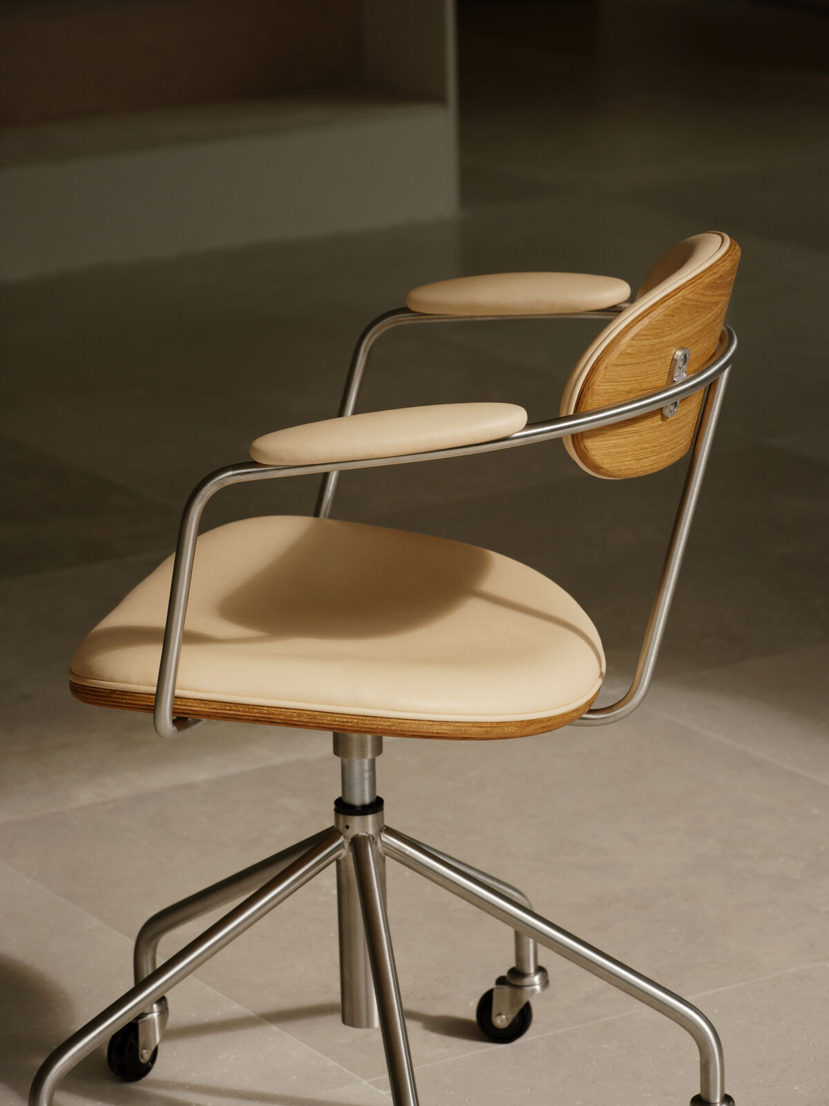 Carl Hansen &amp; Søn - CH621 Swivel Chair
