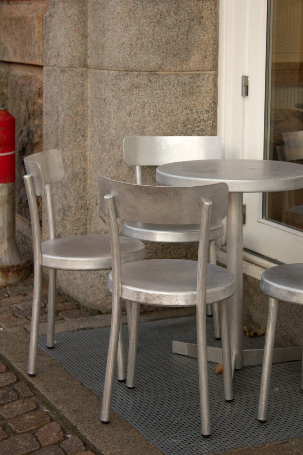 Frama - Tasca Chair | Aluminium