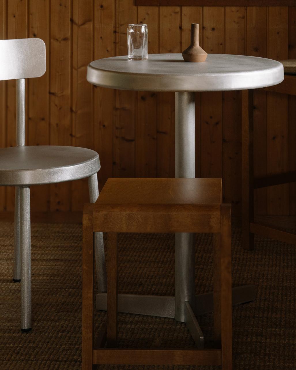 Frama - Tasca Table | Aluminium