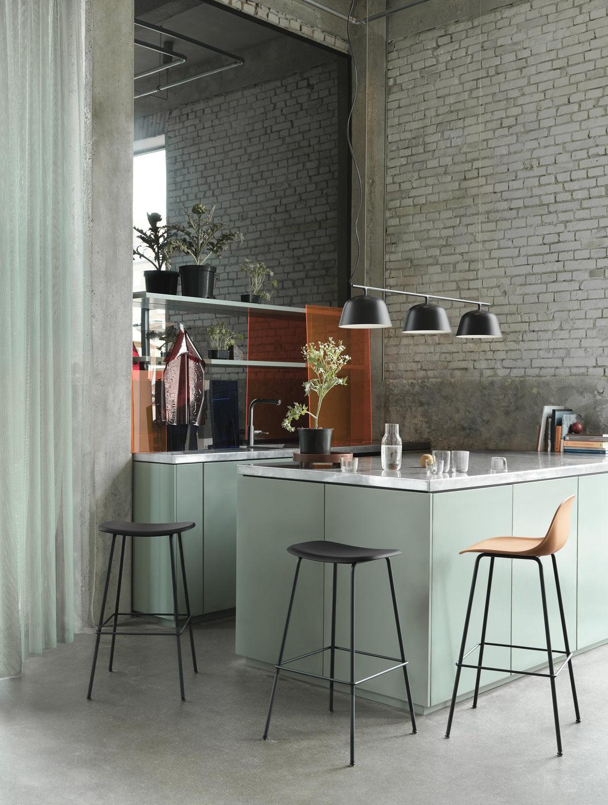 Muuto - Ambit Rail Lamp
