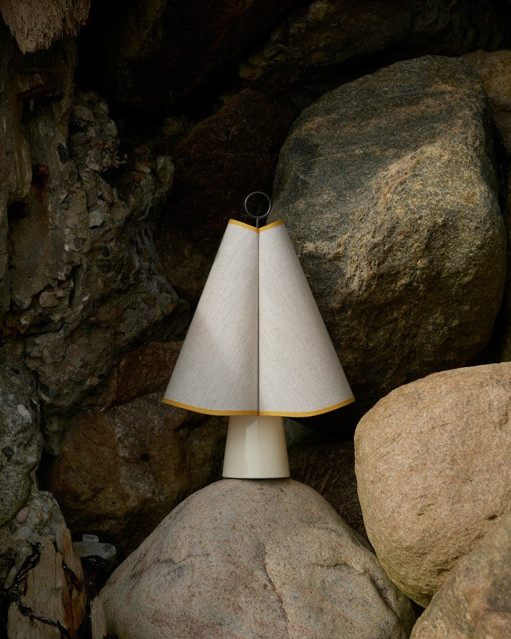 GUBI - Hornbæk Portable Lamp