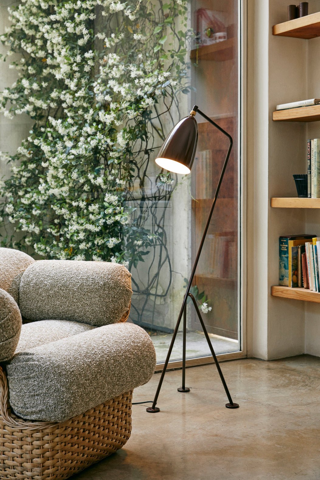 GUBI - Gräshoppa Floor Lamp