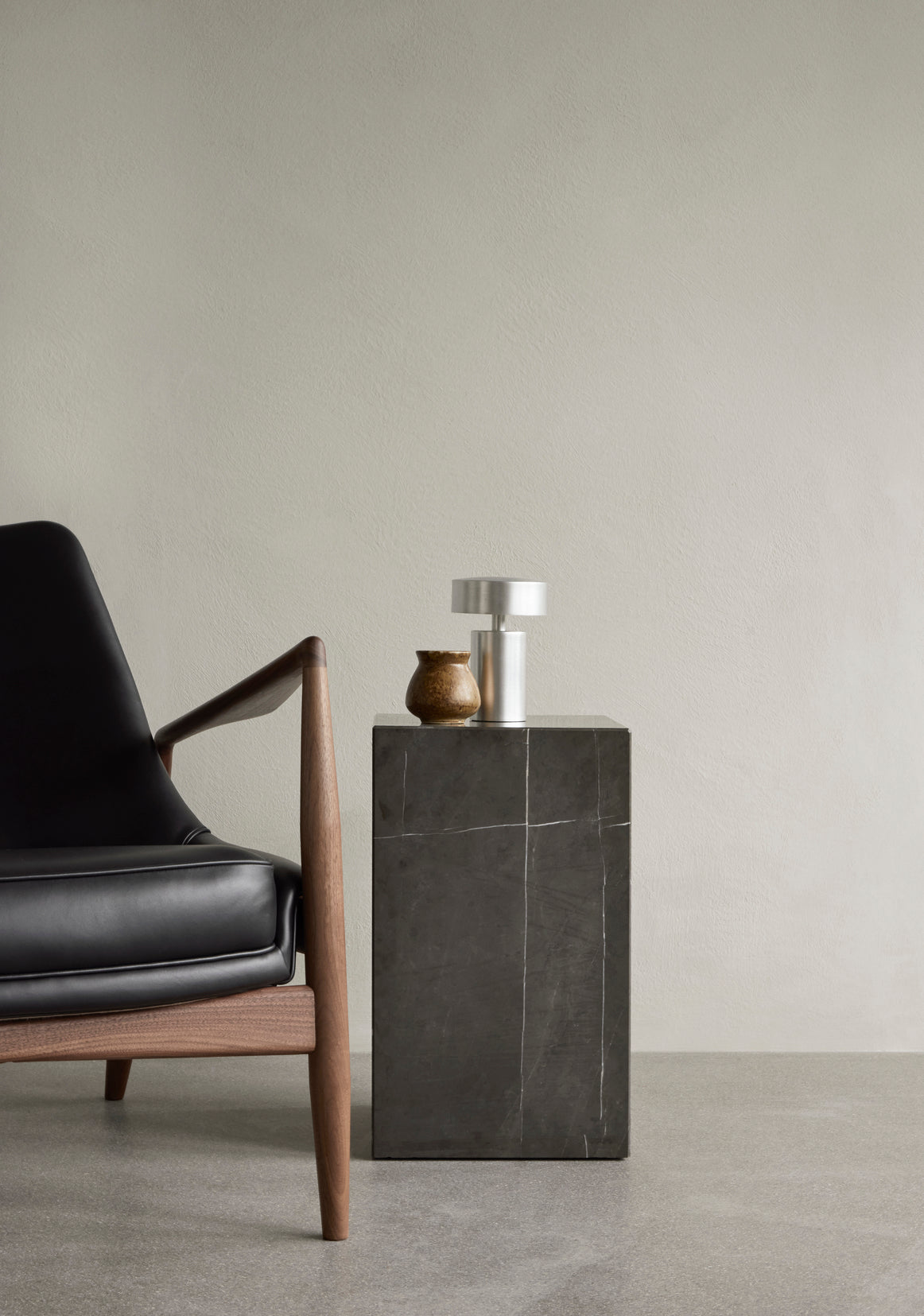 Audo Copenhagen - Plinth Tall