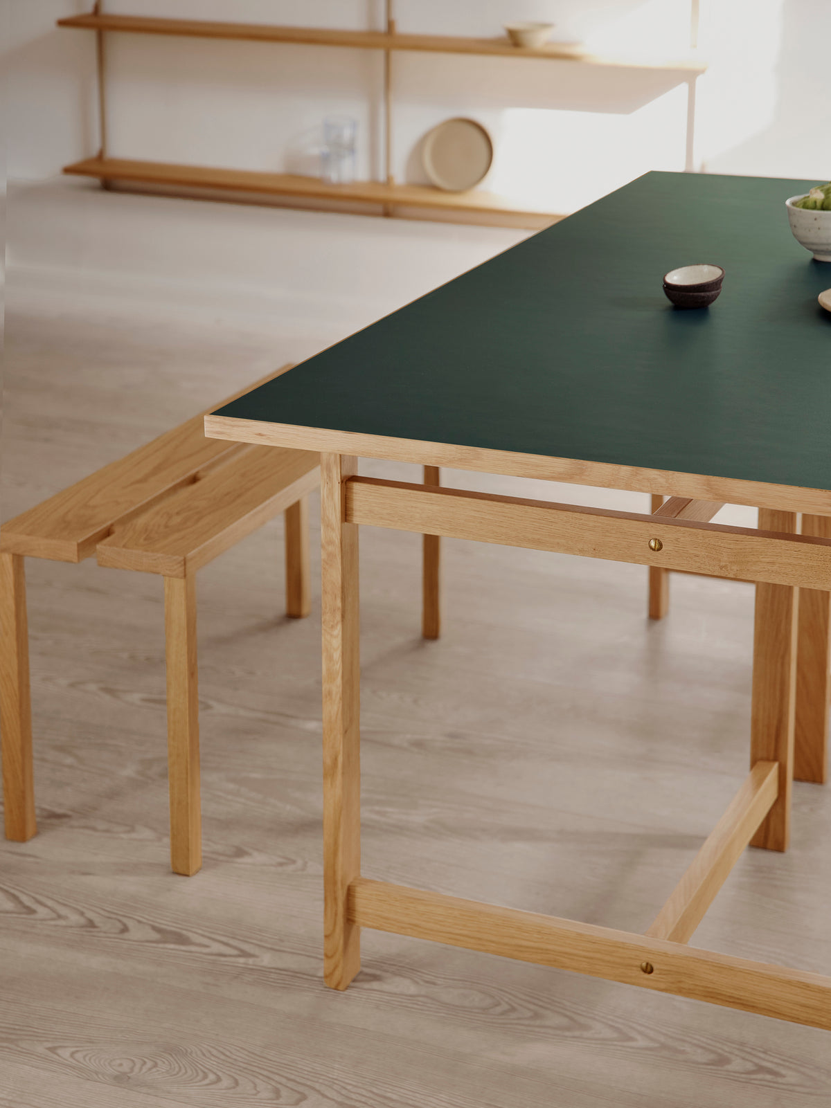 MOEBE - Rectangular Dining Table