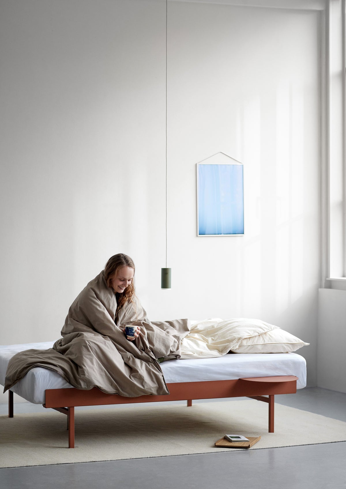 MOEBE - Bed Side Table