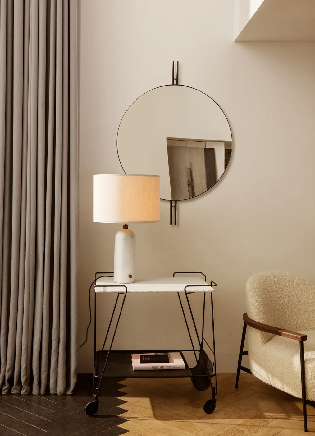 GUBI - Gravity Table Lamp  - Large