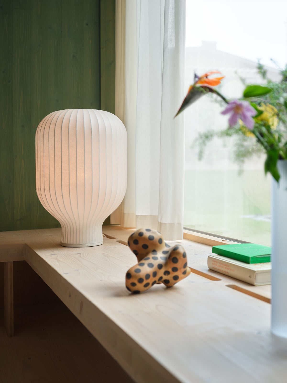 Muuto - Strand Table Lamp