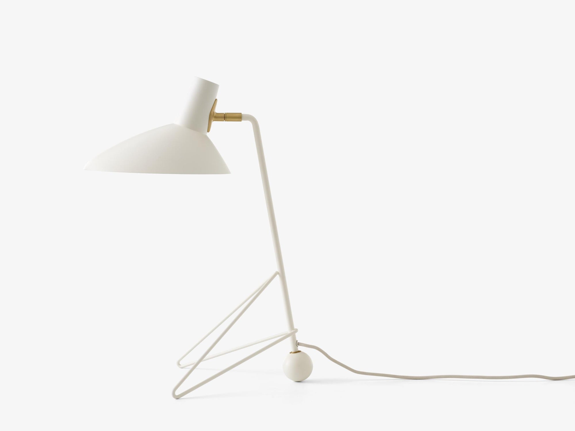 &Tradition - Tripod Table Lamp HM9