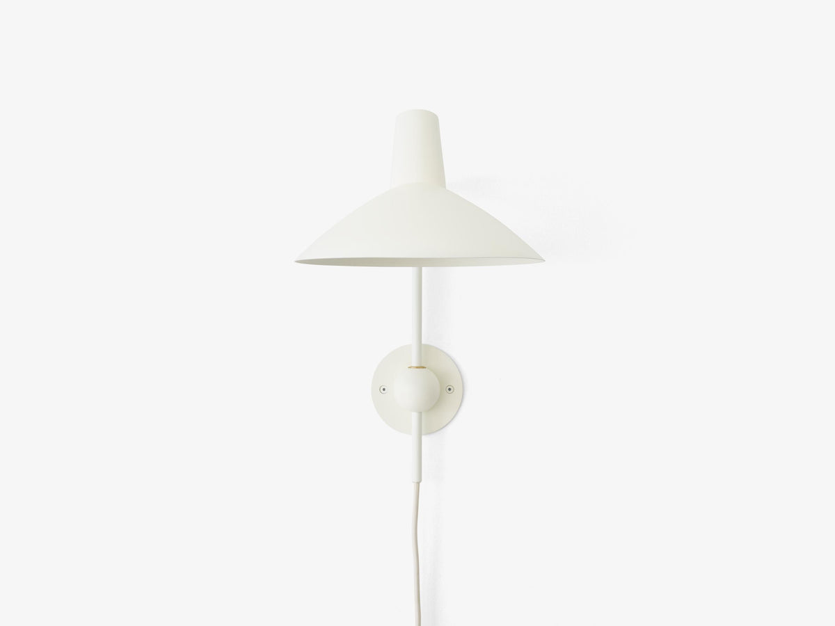 &amp;Tradition - Tripod Wall Lamp HM12