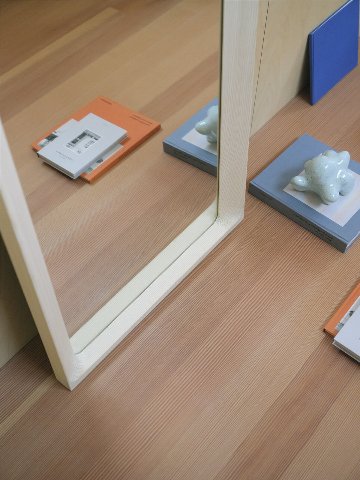 Muuto - Arced Mirror