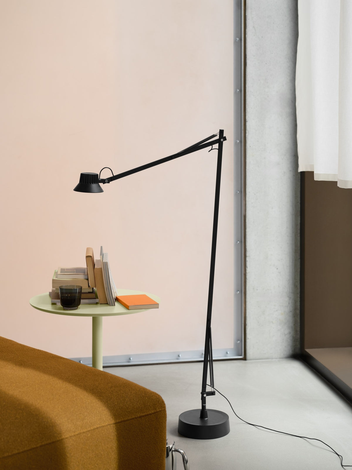 Muuto - Dedicate Floor Lamp