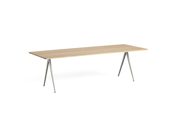 HAY - Pyramid Table 02