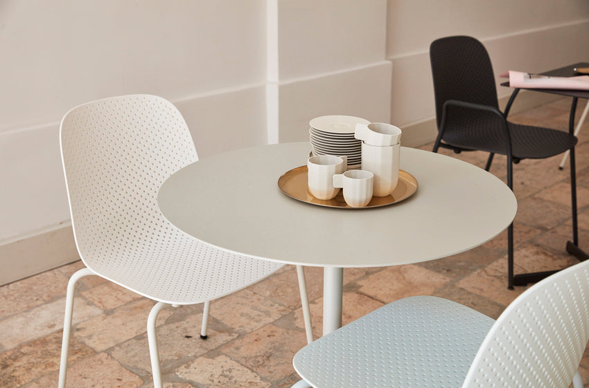 Hay neu table shop round