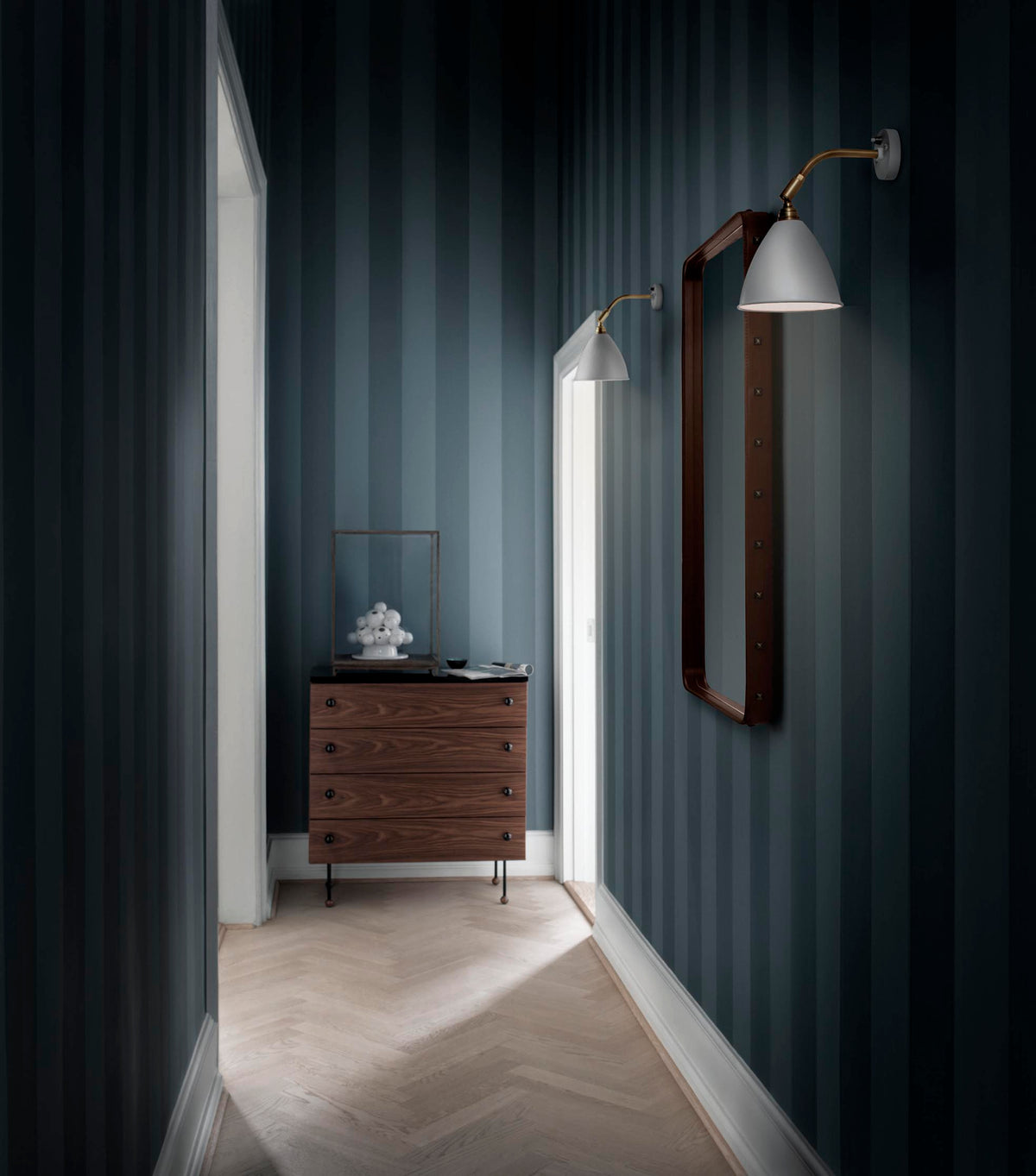 GUBI - Bestlite BL7 Wall Lamp