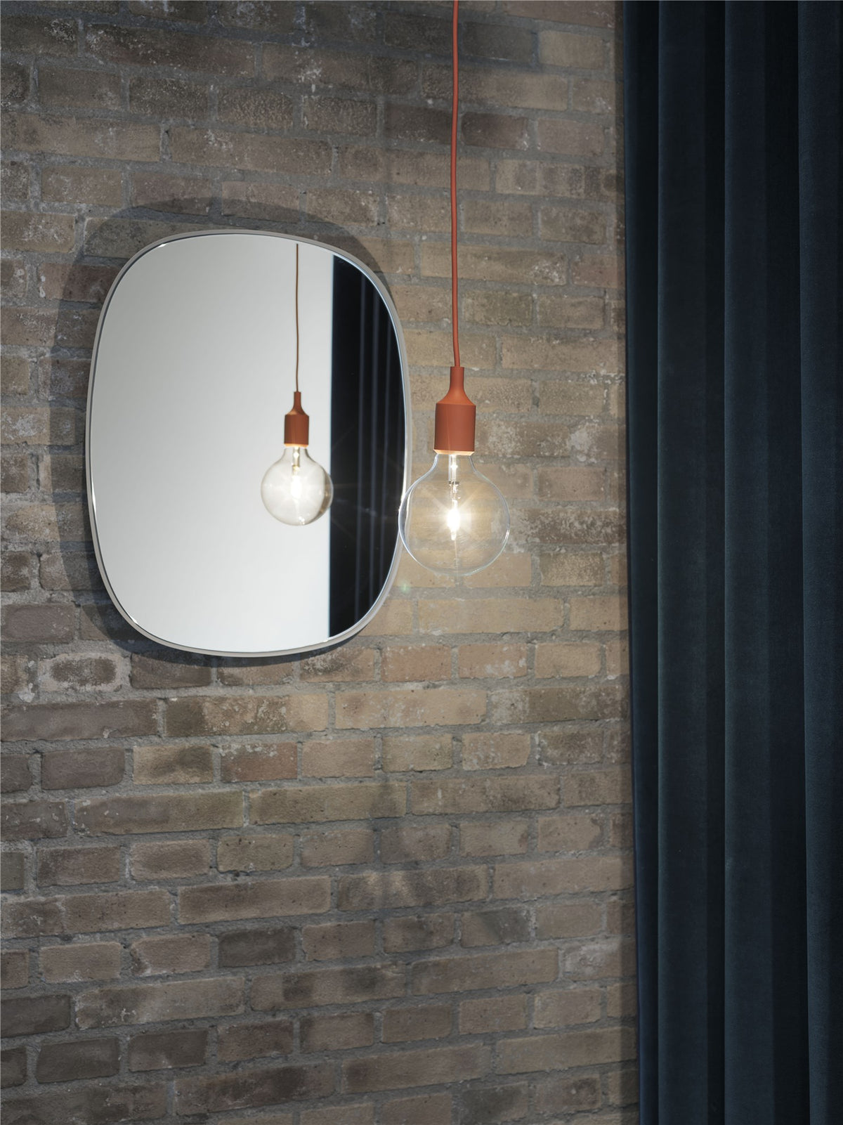 Muuto - Framed Mirror - Small