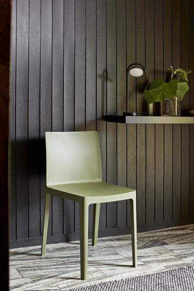 Elementaire chair deals hay