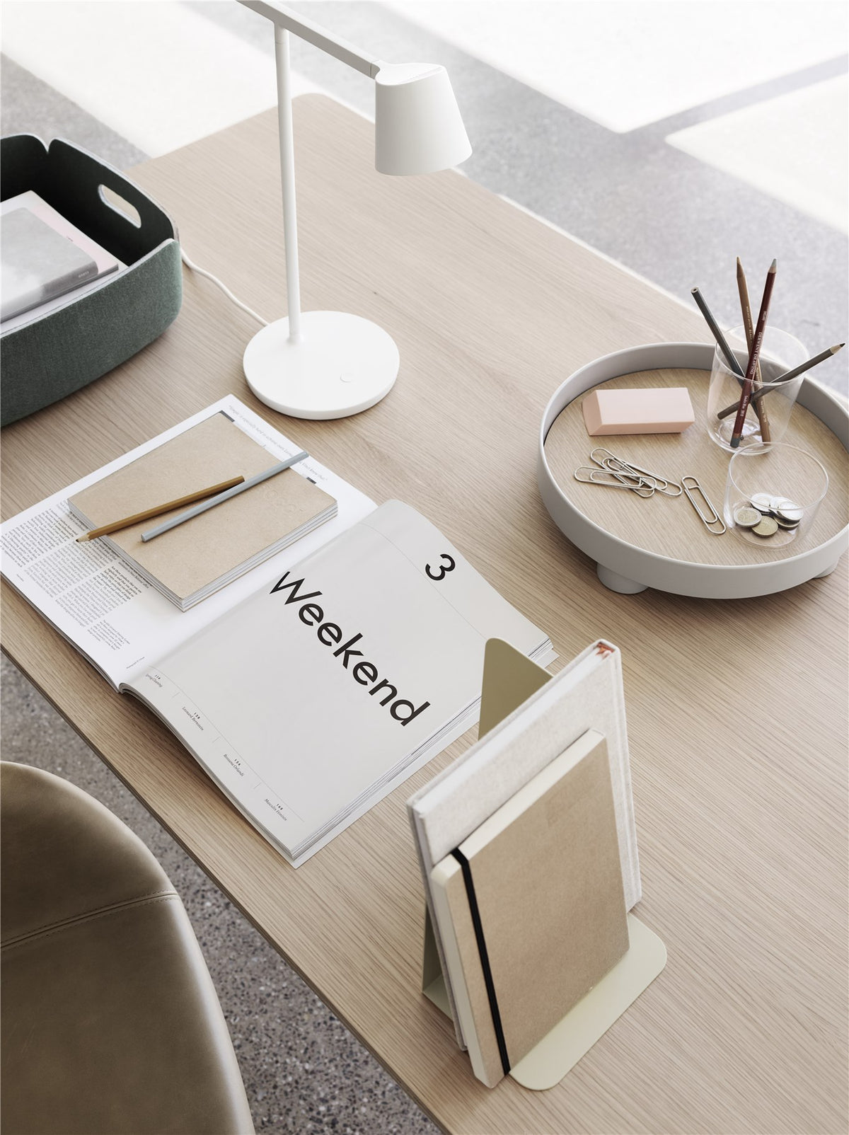 Muuto - Tip Table Lamp