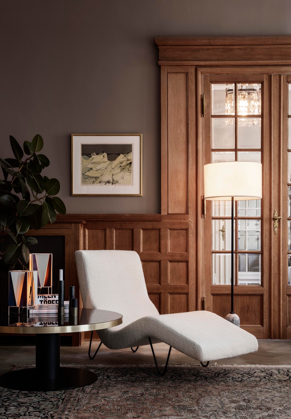 GUBI - Gravity Floor Lamp