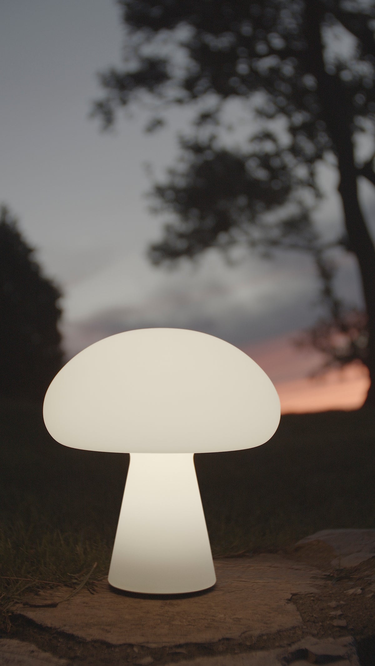 GUBI - Obello Table Lamp