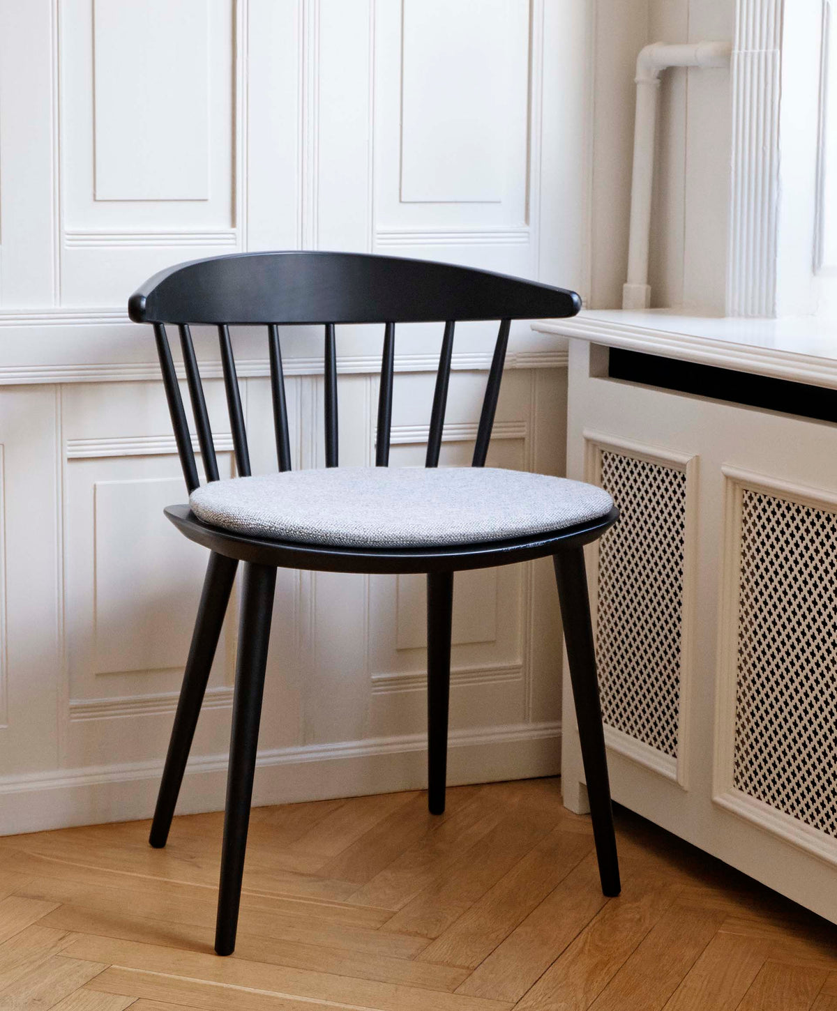 HAY - J-Series - J104