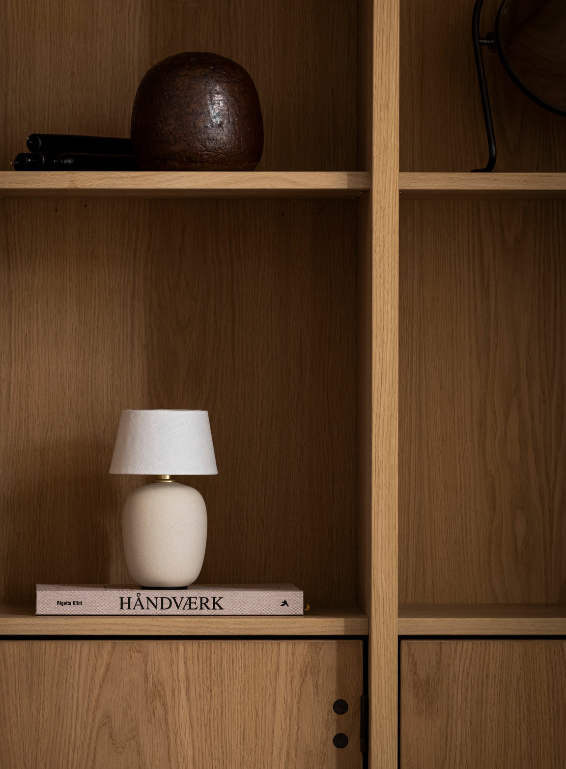 Audo Copenhagen - Torso Table Lamp, Portable