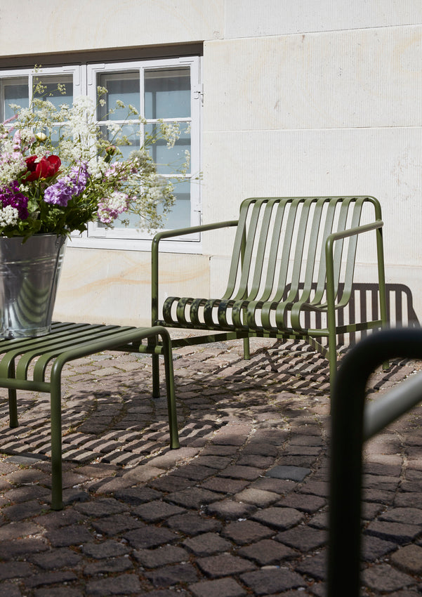 Lounge shop chair bench