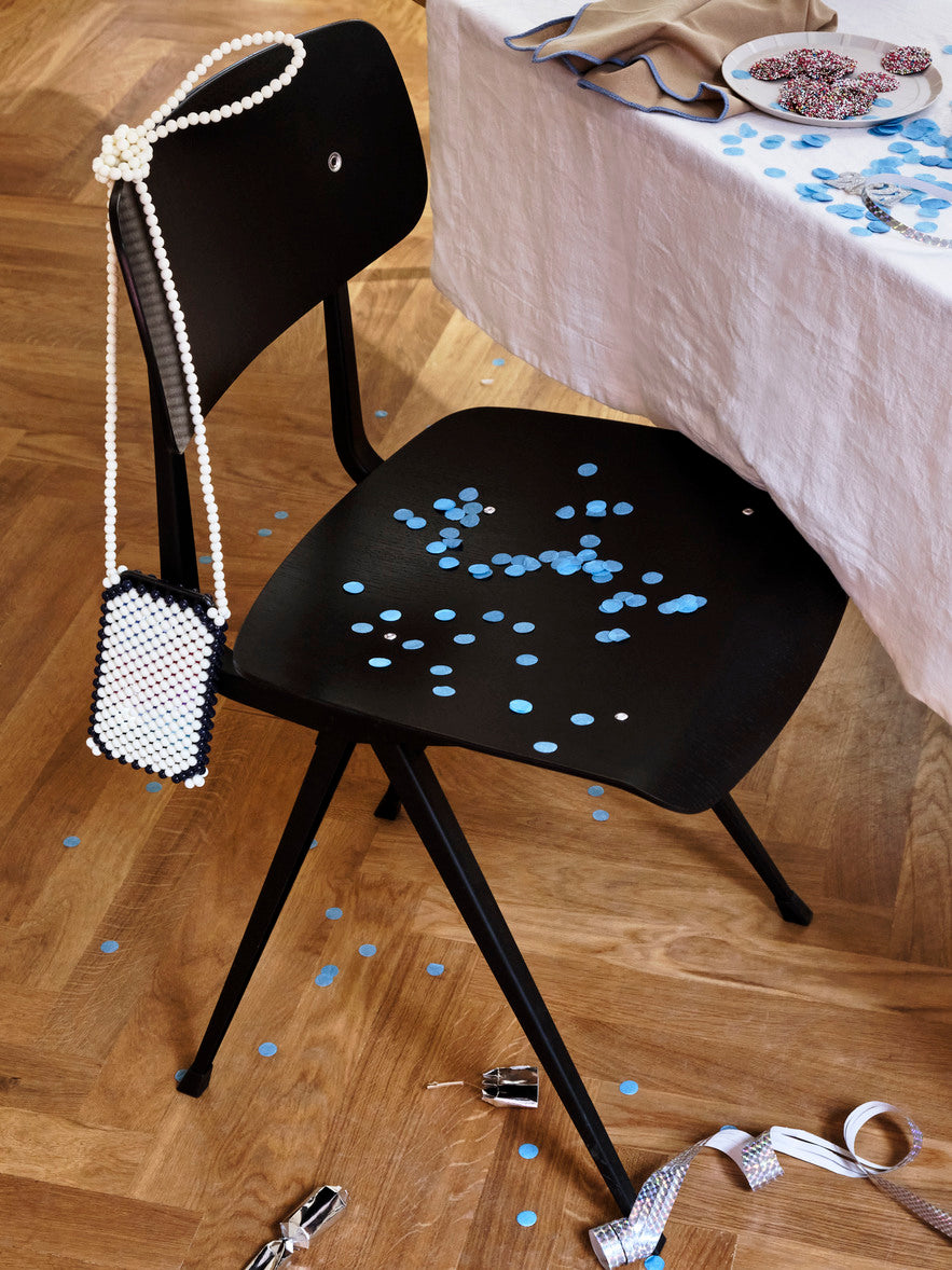 Result store chair hay